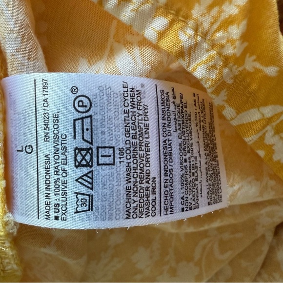 Old Navy Women L Yellow Floral Maxi Slip Cottage Core Boho Romantic Slit Dress - Picture 12 of 13